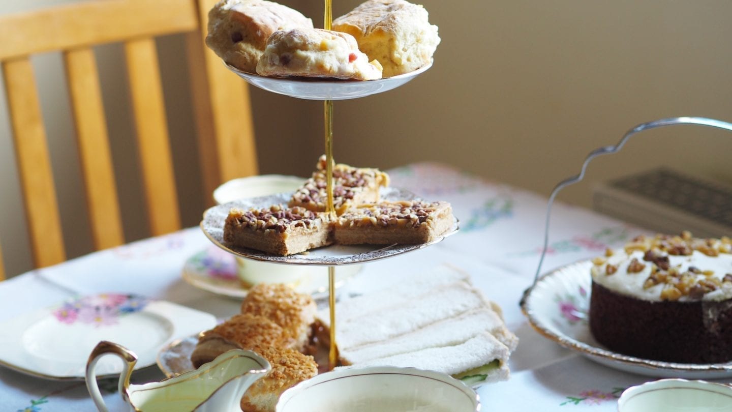 How To Host A Vintage Tea Party