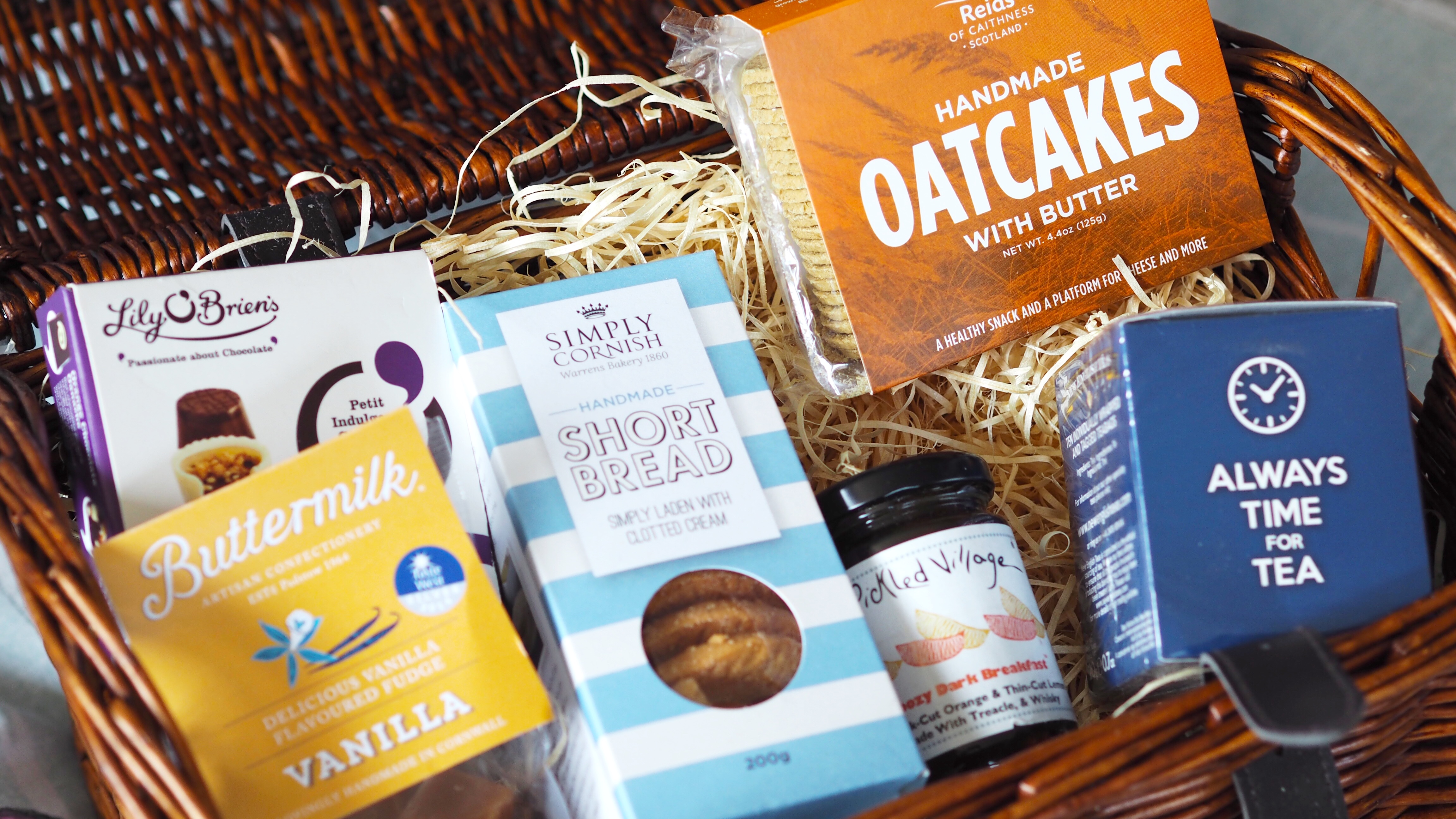 Father’s Day Gift Guide Moonpig Gift Hamper